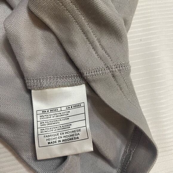 Nike Grey Vintage Y2K Swoosh V Neck T-Shirt Size Large - Picture 5 of 7